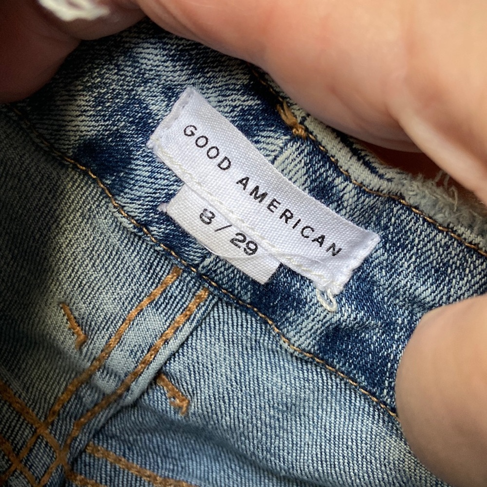 Good American Lightwash Good Legs Destroyed Hem GLRE075T Jeans High Rise Size 29
